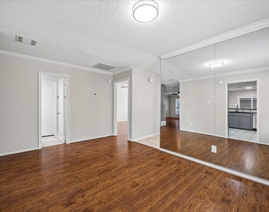727 Bunker Hill Road - Photo Thumbnail 9