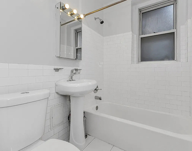 83rd Street/West End Ave - Photo Thumbnail 5