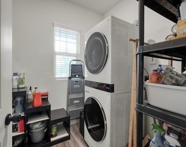 13419 Harrow Park Lane - Photo Thumbnail 9