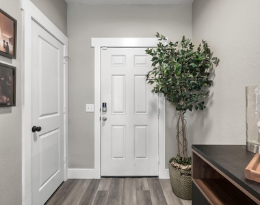 13419 Harrow Park Lane - Photo Thumbnail 2