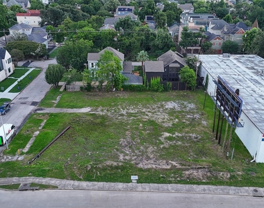 330 Harvard Street - Photo Thumbnail 3