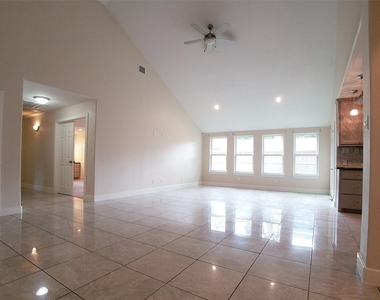 7211 Wind Dale Street - Photo Thumbnail 3