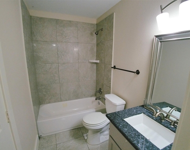 7211 Wind Dale Street - Photo Thumbnail 14
