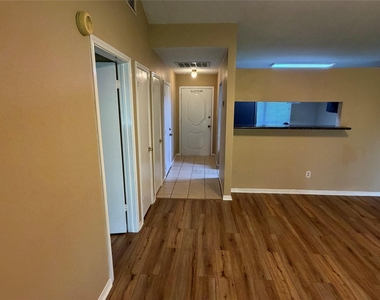 116 Lasso Street - Photo Thumbnail 10