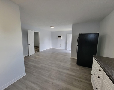 3115 Havner Lane - Photo Thumbnail 6
