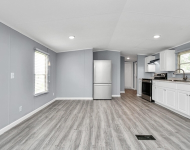 2710 Wilson Road - Photo Thumbnail 4