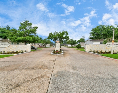 2710 Wilson Road - Photo Thumbnail 19