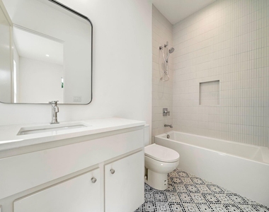 408 Pecore Street - Photo Thumbnail 25