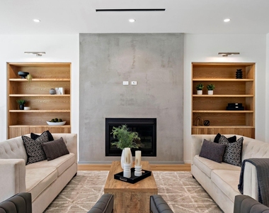 408 Pecore Street - Photo Thumbnail 4