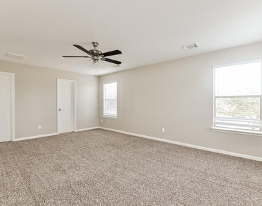 339 Remington Harbor Court - Photo Thumbnail 12