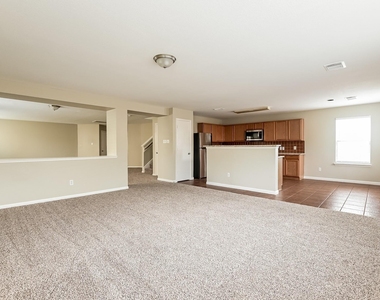 339 Remington Harbor Court - Photo Thumbnail 6