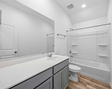 4907 Gentle Creek Court - Photo Thumbnail 26