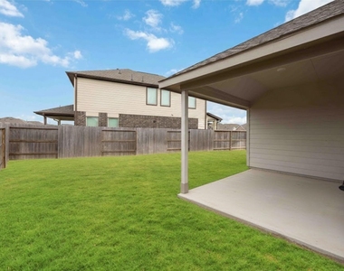 4907 Gentle Creek Court - Photo Thumbnail 30