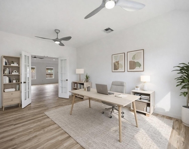 4907 Gentle Creek Court - Photo Thumbnail 7