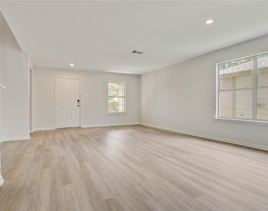 29562 N Legends Bend Drive - Photo Thumbnail 8