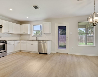 29562 N Legends Bend Drive - Photo Thumbnail 9