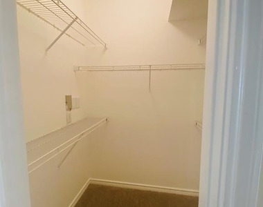 1901 Post Oak Park Drive - Photo Thumbnail 4