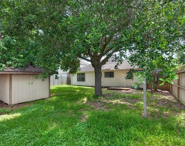 1208 Cambay Drive - Photo Thumbnail 23