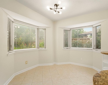 1911 Michele Drive - Photo Thumbnail 10