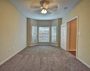 1919 Post Oak Park Drive - Photo Thumbnail 2