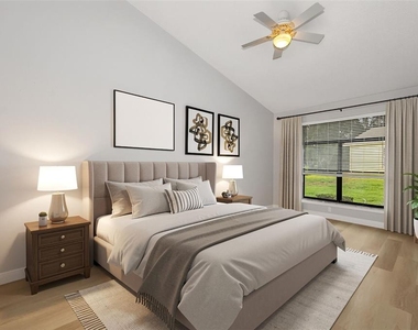 6240 Fairskies Drive - Photo Thumbnail 16