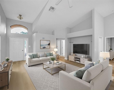 6240 Fairskies Drive - Photo Thumbnail 3