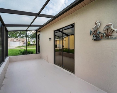 6240 Fairskies Drive - Photo Thumbnail 31