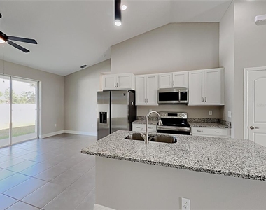 309 Fern Court - Photo Thumbnail 3