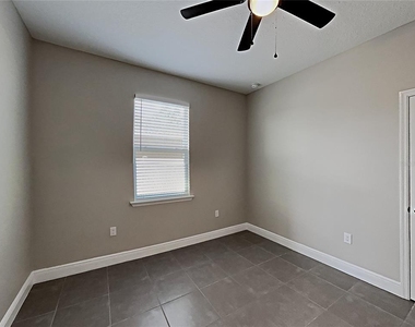 309 Fern Court - Photo Thumbnail 12