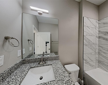 309 Fern Court - Photo Thumbnail 16