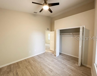 21915 Bell Lake Road - Photo Thumbnail 12