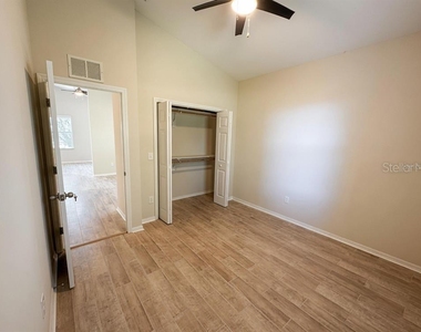 21915 Bell Lake Road - Photo Thumbnail 10