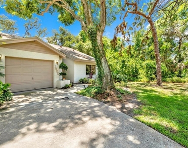 1900 Whispering Way - Photo Thumbnail 2