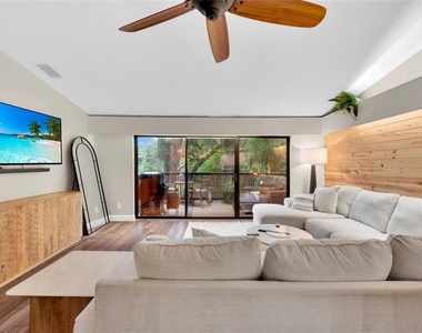 1900 Whispering Way - Photo Thumbnail 19