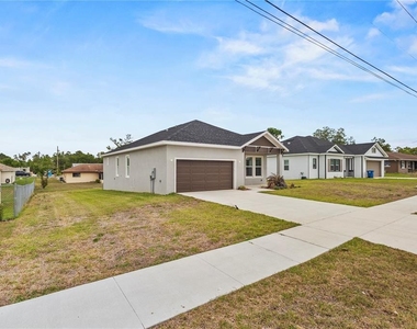 9211 Northcliffe Boulevard - Photo Thumbnail 1