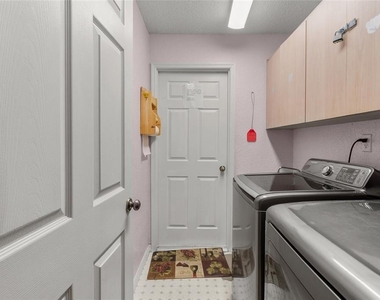 10431 36th Street N - Photo Thumbnail 11