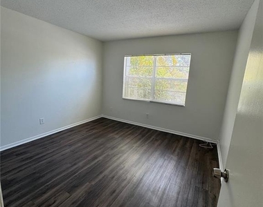 4601 22nd Avenue S - Photo Thumbnail 8
