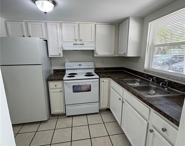 4601 22nd Avenue S - Photo Thumbnail 5