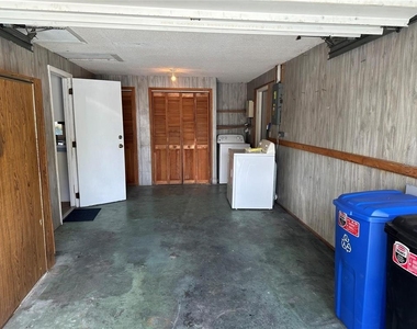 9741 Scenic Drive - Photo Thumbnail 2