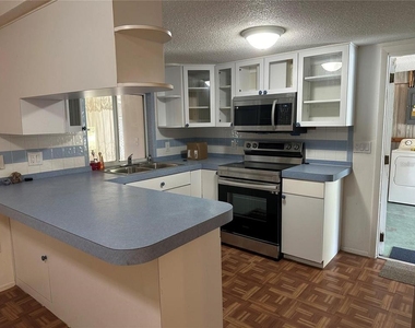 9741 Scenic Drive - Photo Thumbnail 10