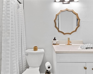3601 W Dale Avenue - Photo Thumbnail 22