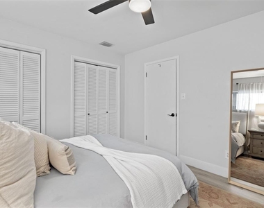 3601 W Dale Avenue - Photo Thumbnail 17