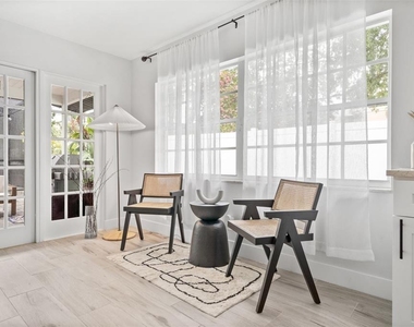 3601 W Dale Avenue - Photo Thumbnail 11