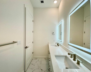 600 3rd Avenue S - Photo Thumbnail 27