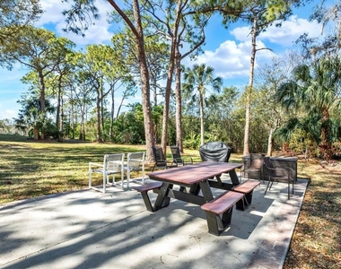 8186 Terrace Garden Drive N - Photo Thumbnail 6