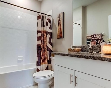 4626 Willet Cooper Court - Photo Thumbnail 14