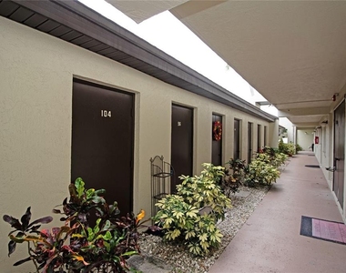 1100 E Bay Drive - Photo Thumbnail 22