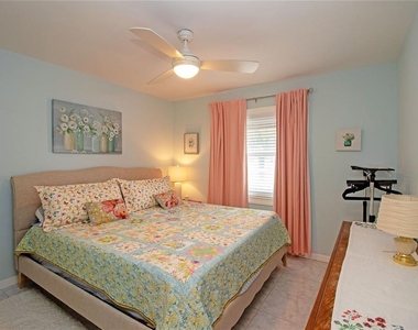 1100 E Bay Drive - Photo Thumbnail 14