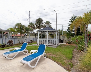 1100 E Bay Drive - Photo Thumbnail 29