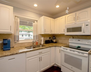 1100 E Bay Drive - Photo Thumbnail 7